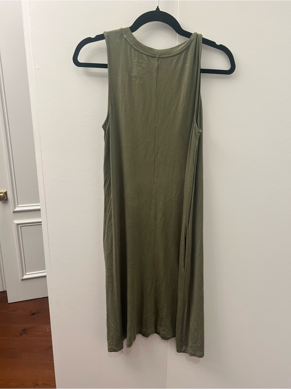 Time and Tru Olive Green Sleeveless Midi Dress